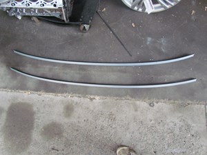 2006 BMW E60 M5 Roof Seal Set RH & LH 