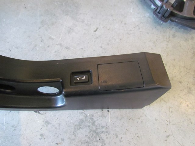 2006 BMW E60 M5 LH Driver Lower Kick Trim 5143 7025029