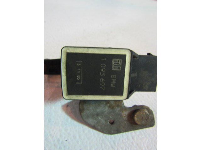 2006 BMW E60 M5 Rear RH Passenger Headlight Leveling Sensor
