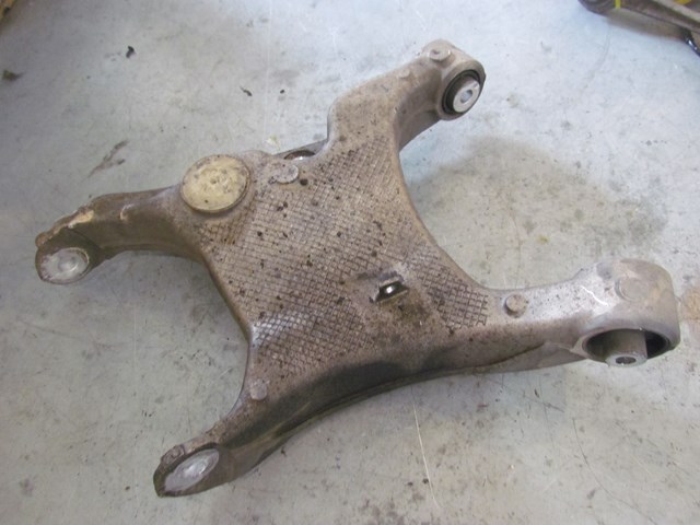 2006 BMW E60 M5 Rear RH Passenger Lower Control Arm