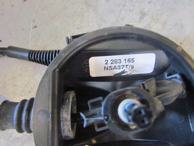 2006 BMW E60 M5 Front LH Driver Strut Connector 2 283 165