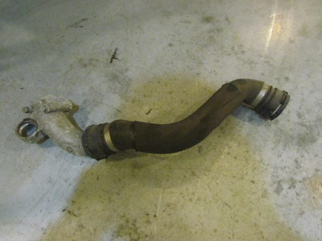 2006 BMW M5 S85 LH Coolant Connector w/Hose 7 833 989