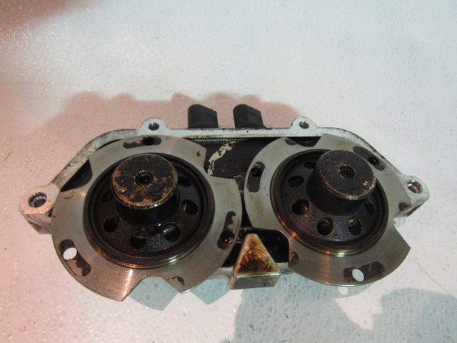 2006 BMW M5 LH Driver Vanos Unit Solenoid Motor S85 V10 7 834 577 