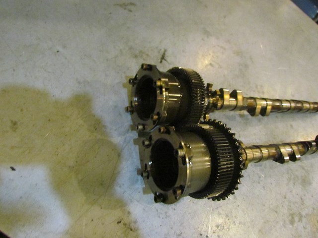2006 BMW M5 S85 V10 LH Driver Camshafts Cam Shafts