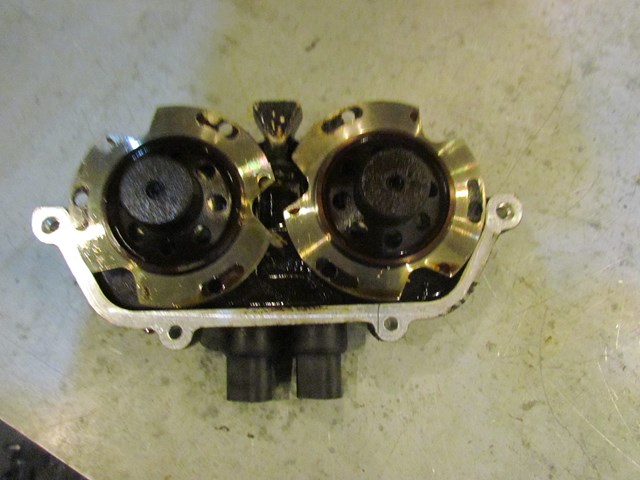 2006 BMW M5 S85 V10 RH Passenger Vanos Unit Solenoid Motor