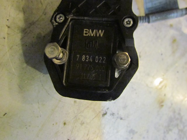 2006 BMW M5 S85 RH Passenger Throttle Position Sensor 7 834 022