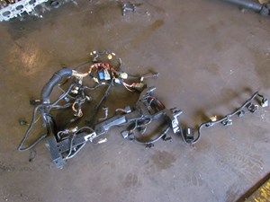 2006 BMW M5 E85 Main Engine Wiring- 1 Broken Plug-See Photos