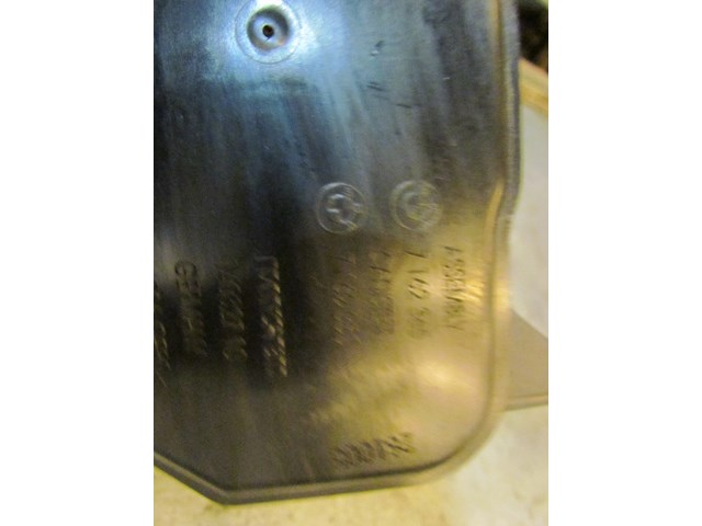 2006 BMW E60 M5 Fuel Vapor Charcoal Canister 7 162 365