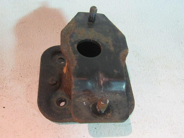 2006 BMW E60 M5 Rear LH Driver Bumper Reinforcement Mount