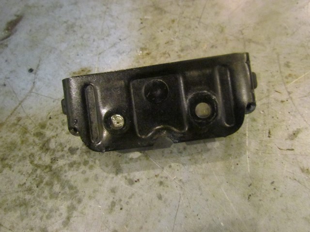 2006 BMW E60 M5 Trunk Striker Latch 8 203 771