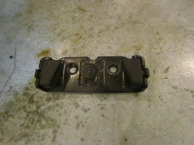 2006 BMW E60 M5 Trunk Striker Latch 8 203 771