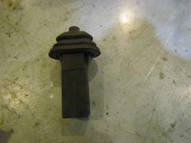 2006 BMW E60 M5 Fuel Door Latch Ejector 8 228 939