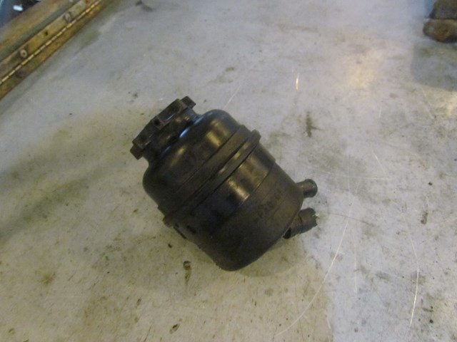 2006 BMW E60 M5 Power Steering Fluid Reservoir 