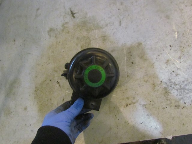 2006 BMW E60 M5 Power Steering Fluid Reservoir 