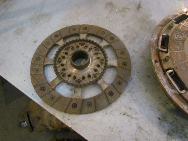 2006 BMW E60 M5 Clutch & Pressure Plate Assembly OEM 