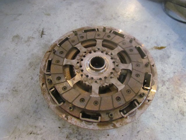 2006 BMW E60 M5 Clutch & Pressure Plate Assembly OEM 