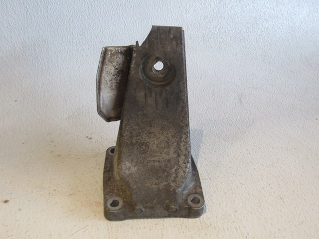 2006 BMW E60 M5 RH Passenger Engine Mount - Small Chip-See Photos