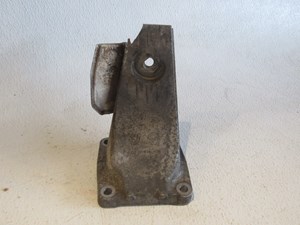 2006 BMW E60 M5 RH Passenger Engine Mount - Small Chip-See Photos