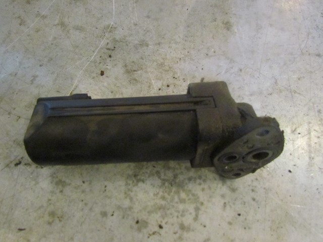 2006 BMW E60 M5 RH Passenger OIl Pan Pump S 910 428