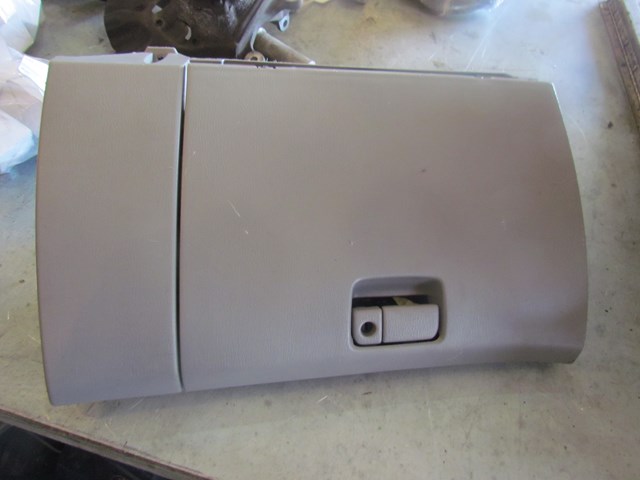 2007 Subaru Forester RH Passenger Glove Box Minor Scuffs