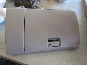 2007 Subaru Forester RH Passenger Glove Box Minor Scuffs