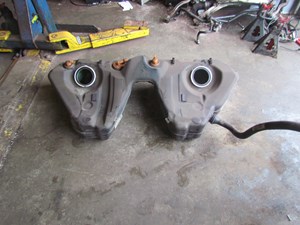 2006 BMW E60 M5 Fuel Tank Gas Tank w/Fuel Filler Neck 6974607