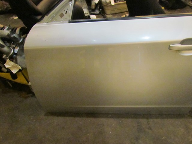 2010 Subaru WRX Hatchback LH Driver Front Door