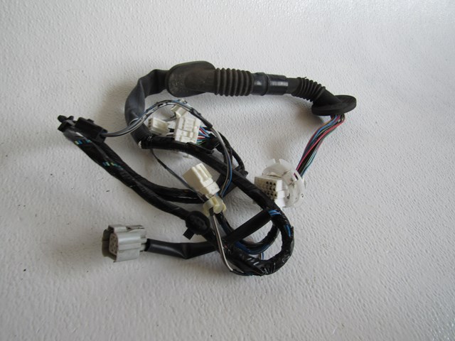 2010 Subaru WRX Hatchback Front LH Driver Door Wiring 81820FG130