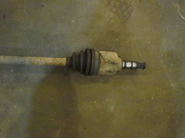 2010 Subaru WRX Hatchback Front RH Passenger Axle