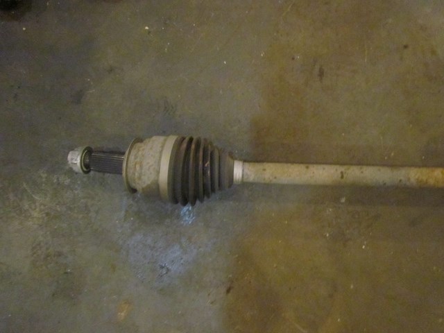 2010 Subaru WRX Hatchback Front RH Passenger Axle