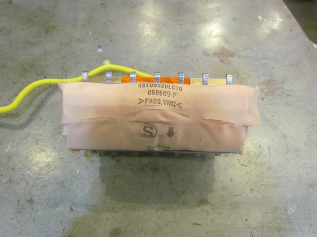 2010 Subaru WRX Hatchback RH Passenger Dash Air Bag