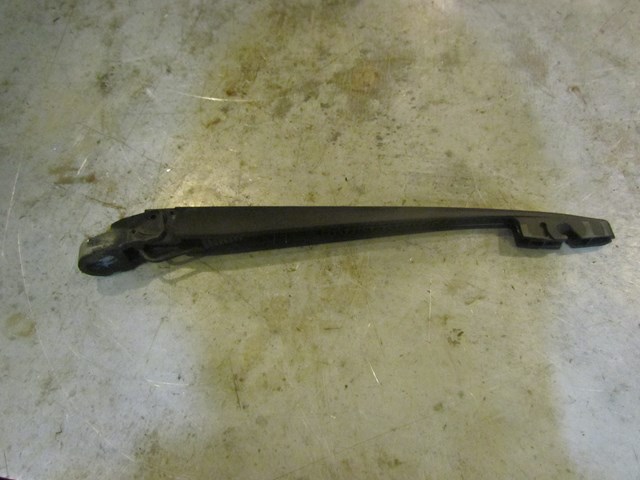 2010 Subaru WRX Hatchback Rear Wiper Arm