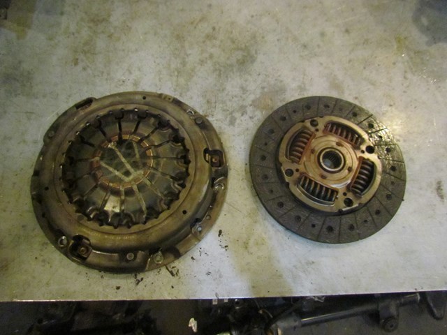 2010 Subaru WRX Turbo Clutch & Pressure Plate OEM