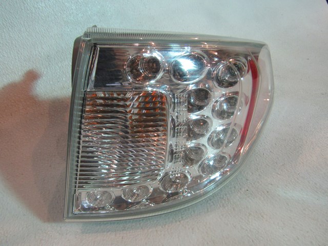 2010 Subaru WRX Hatchback RH Passenger Tail Light