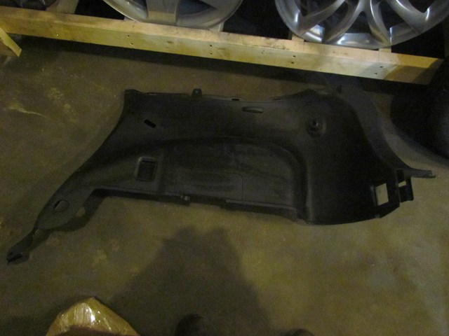 2010 Subaru WRX Hatchback RH Hatch Quarter Moulding 94027FG120JC