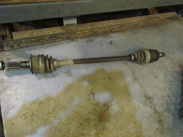 2010 Subaru WRX Hatchback Rear RH Passenger Axle