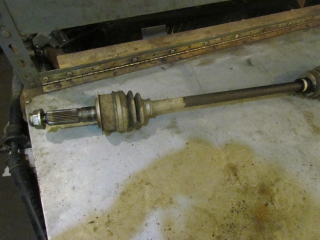2010 Subaru WRX Hatchback Rear RH Passenger Axle