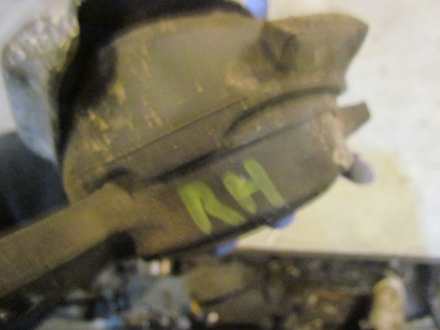 2010 Subaru WRX Turbo RH Passenger Engine Mount