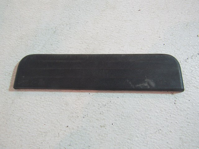 2010 Infiniti G37 Sedan Rear LH Driver Door Sill Plate