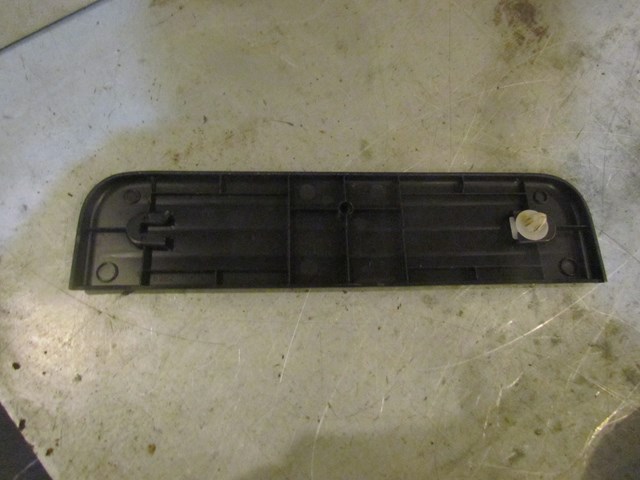 2010 Infiniti G37 Sedan Rear RH Passenger Door Sill