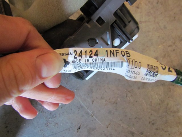 2010 Infiniti G37 Sedan Front RH Passenger Door Wiring 