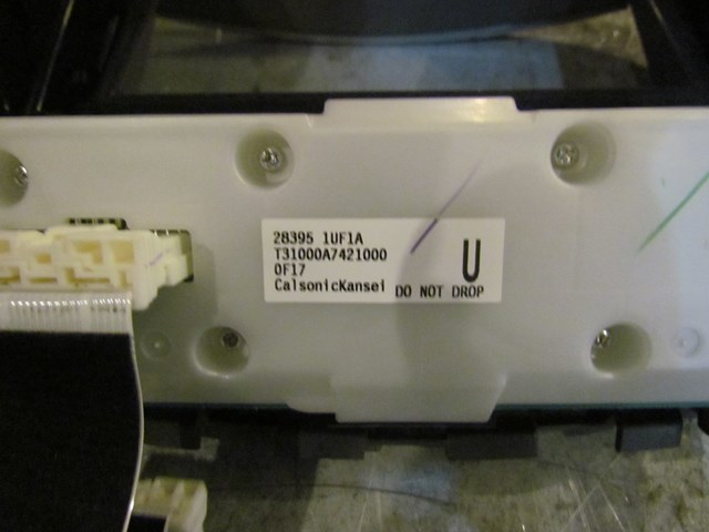 2010 Infiniti G37x Sedan Navigation Controls w/Trim 28395 1UF1A