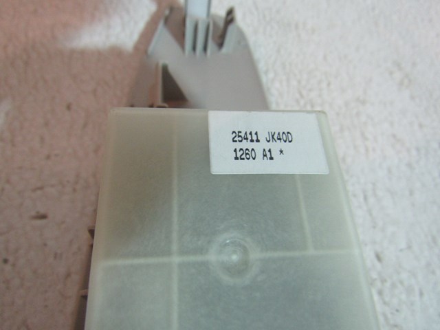 2010 Infiniti G37x Sedan Front RH Passenger Door Switch