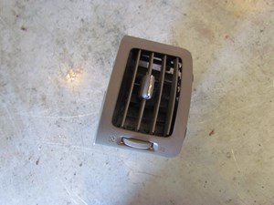 2010 Infiniti G37X Sedan LH Driver Dash Vent