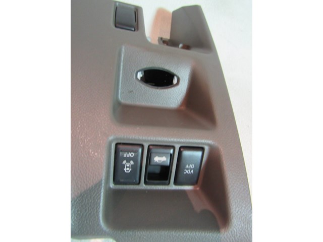 2010 Infiniti G37X Sedan LH Driver Lower Dash Trim. Minor Scratch 