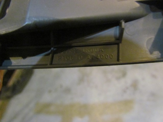 2010 Infiniti G37x Sedan RH Passenger Dash Defrost Vent 68742 JK00A