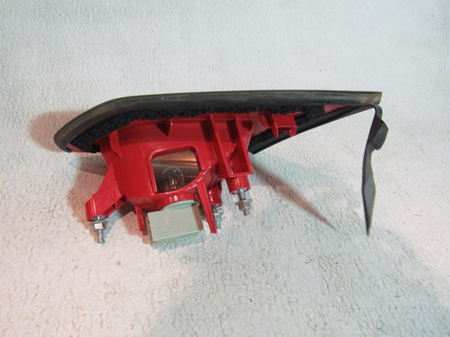  2009 2010 Infiniti G37x Sedan LH Driver Inner Trunk Mounted Tail Light