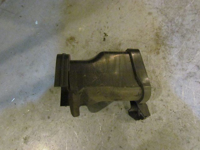 2010 Infiniti G37x Sedan RH Passenger Air Duct