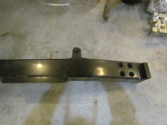 2010 Infiniti G37x Sedan Front Bumper Reinforcement Bar