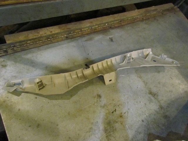 2010 Infiniti G37x Sedan Rear LH Driver Seat Finish Trim 